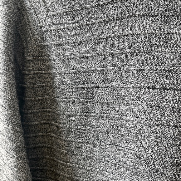 Coofandy Men’s Textured Long Sleeve Sweater Shirt Size L - Picture 5 of 5